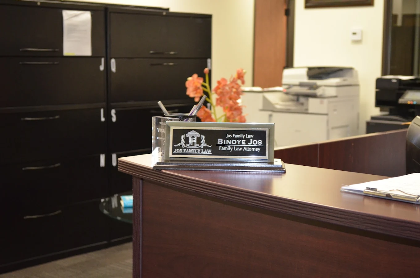 Divorce attorney Orange County w-100